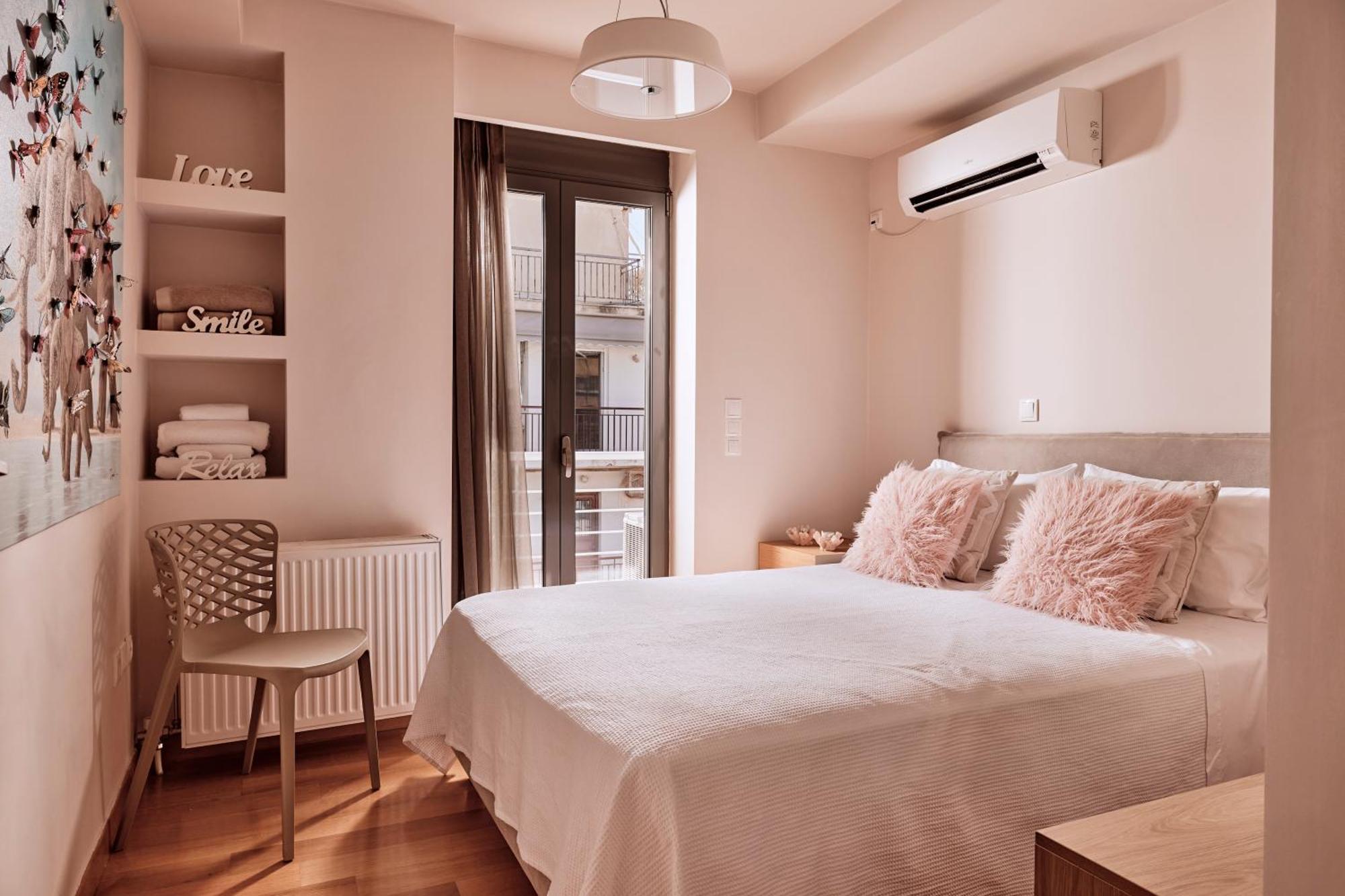 Elaia Luxury Condo Glyfada เอเธนส์ ภายนอก รูปภาพ